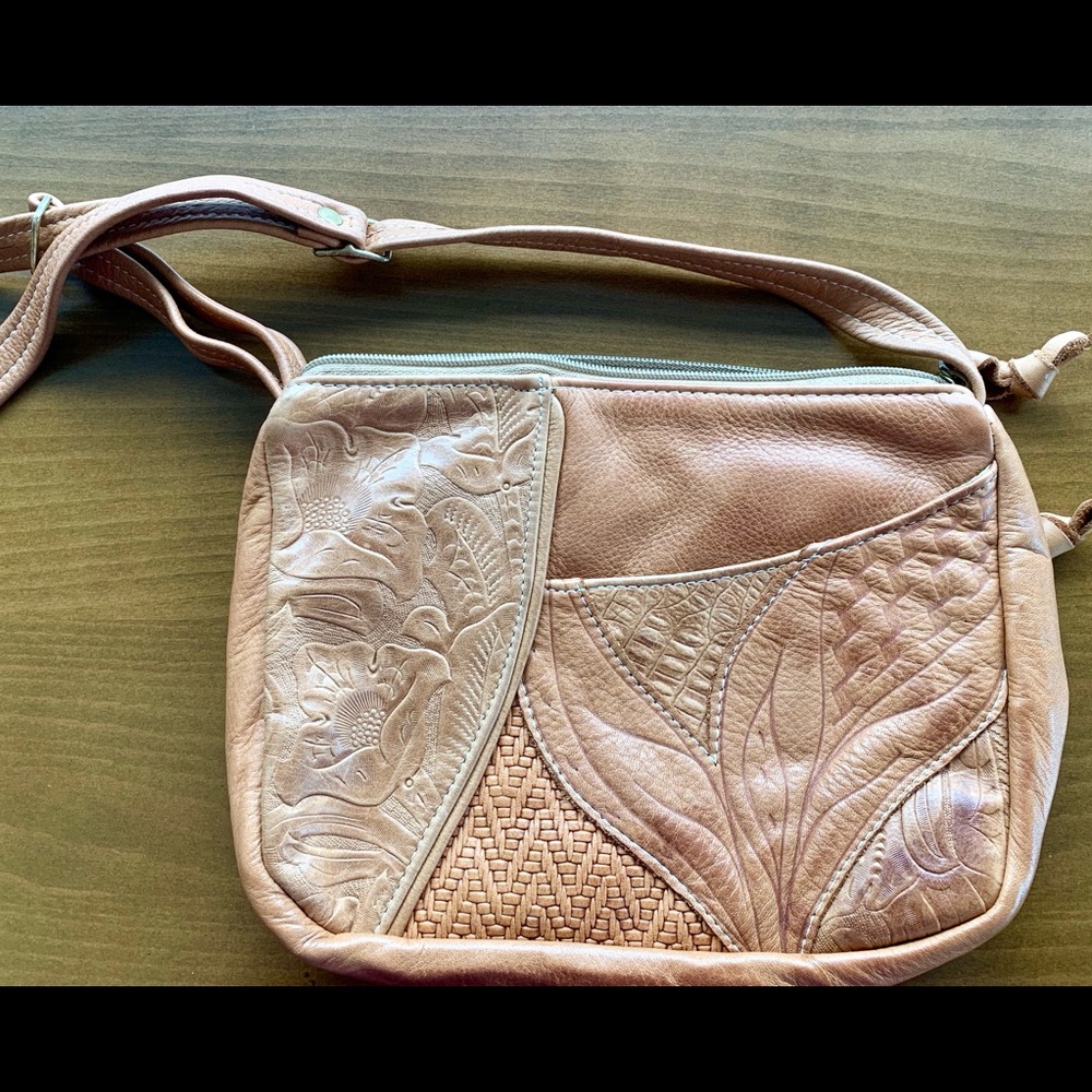 Gorgeous Brown Leather Purse